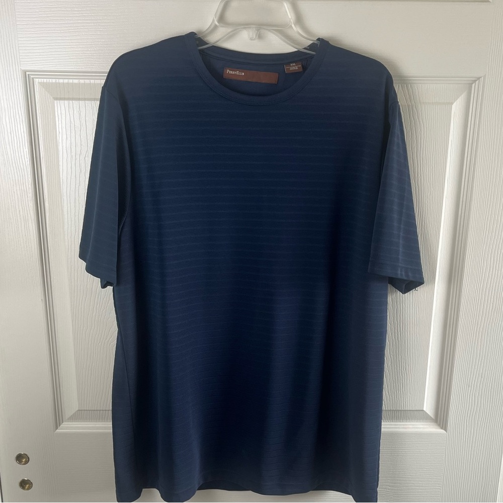 Perry Ellis tee